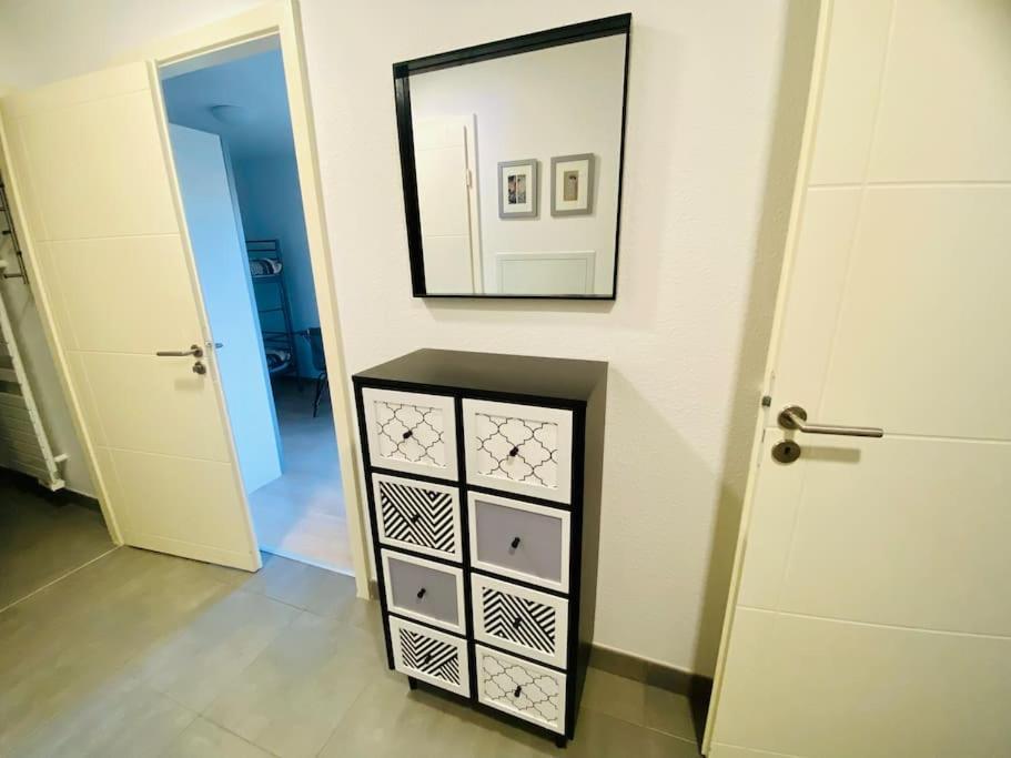 Le Standing Parking Wifi Metz Un-Sejour-A-Part Apartamento Exterior foto