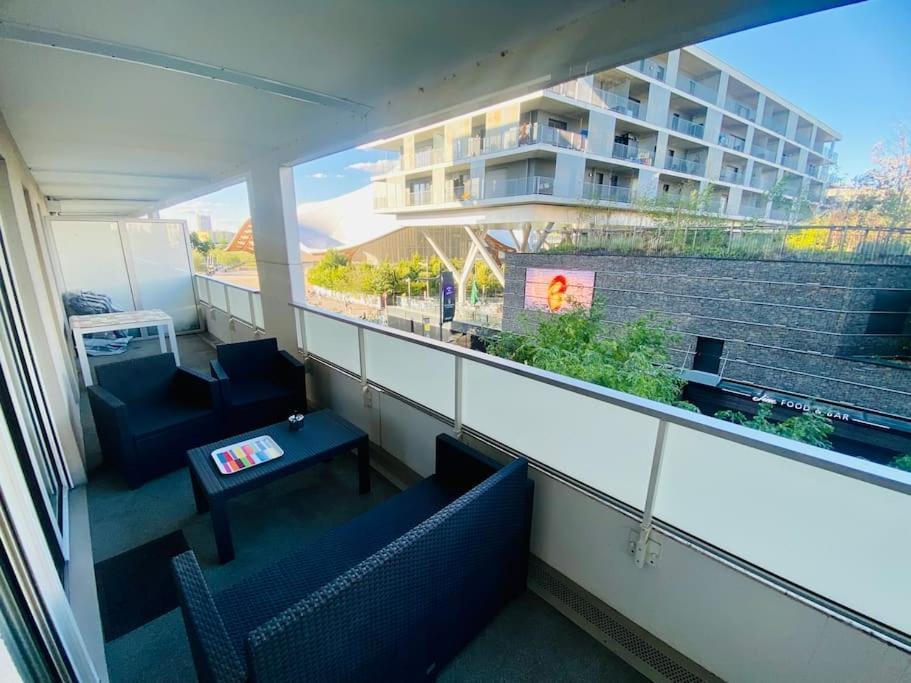 Le Standing Parking Wifi Metz Un-Sejour-A-Part Apartamento Exterior foto